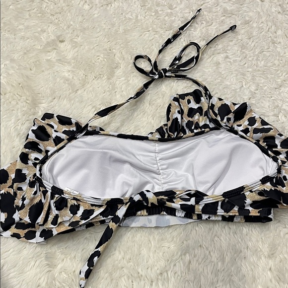 Leopard Print Ruffle Bikini Top - Picture 2 of 4